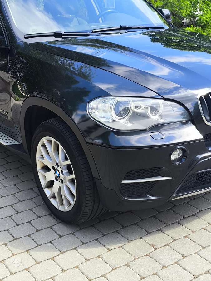 BMW X5, 3.0 l., off-road / crossover