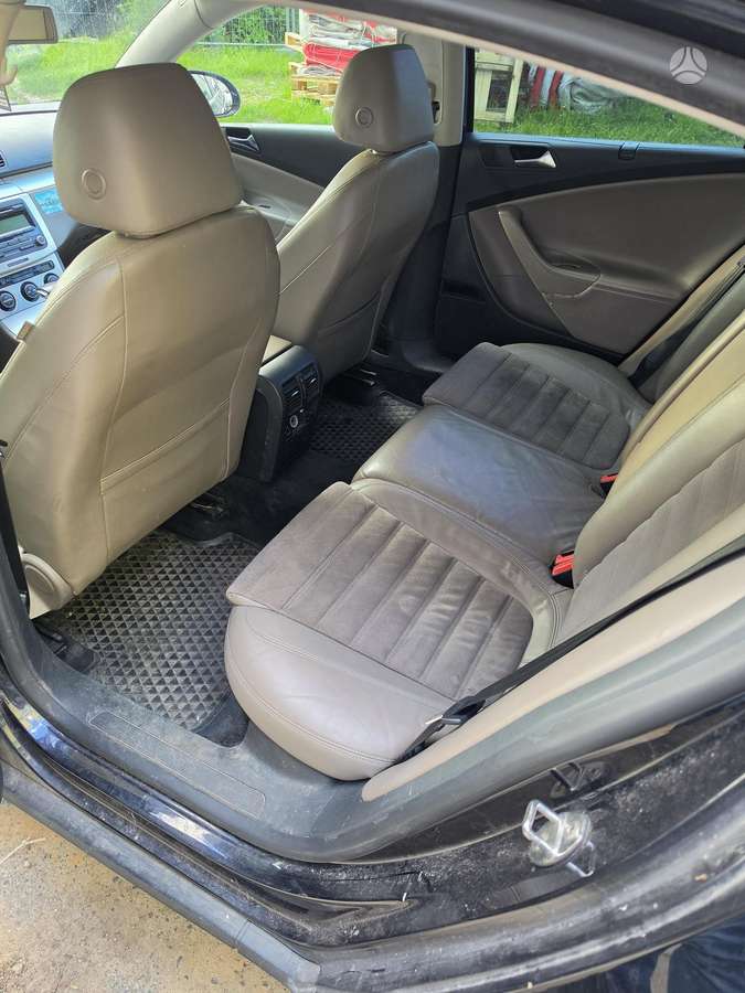 Volkswagen Passat - 5