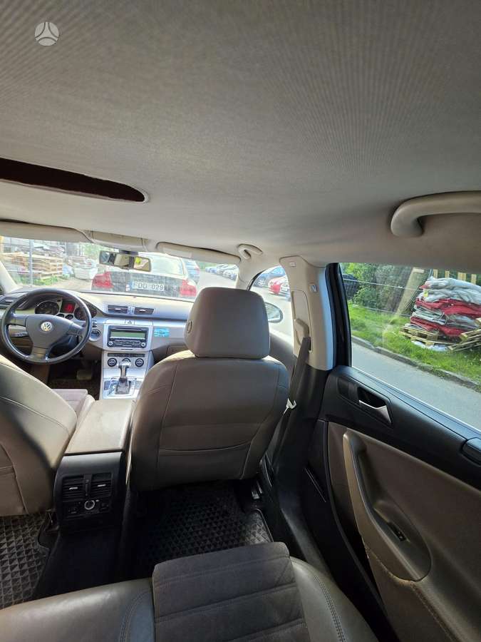 Volkswagen Passat - 6