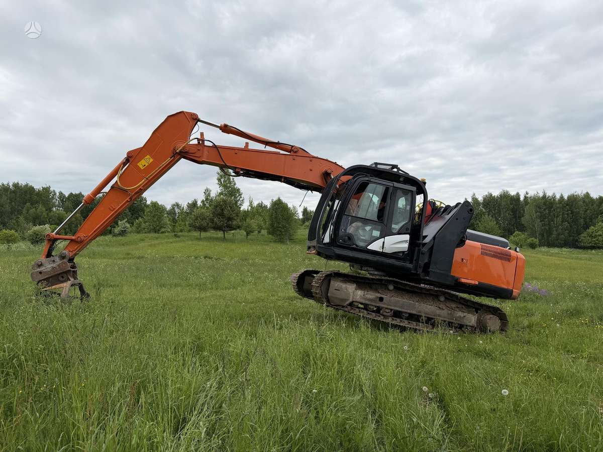 Hitachi ZX210LC-6, экскаваторы