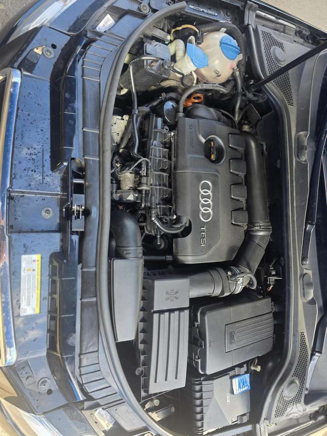 Audi A3, 1.8 l., hatchback