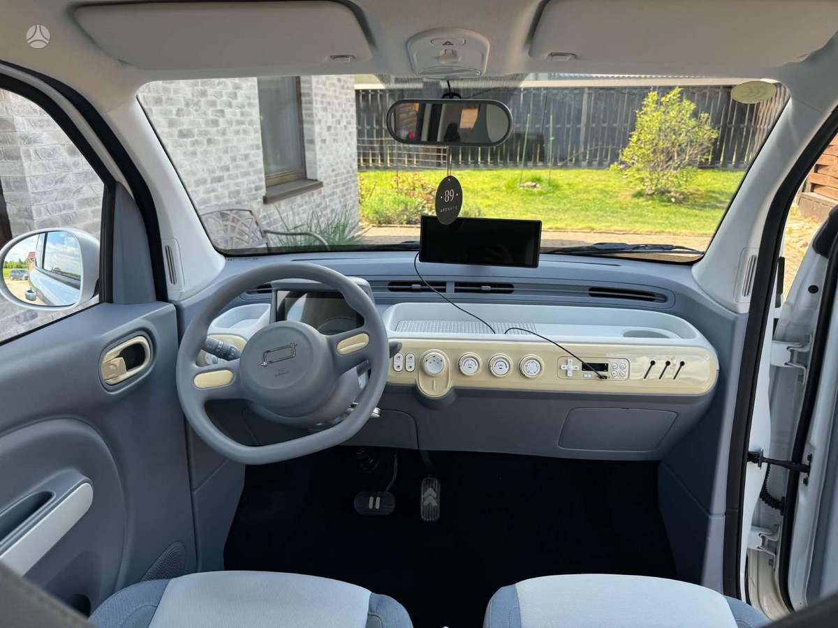 Bontu Mango, hatchback