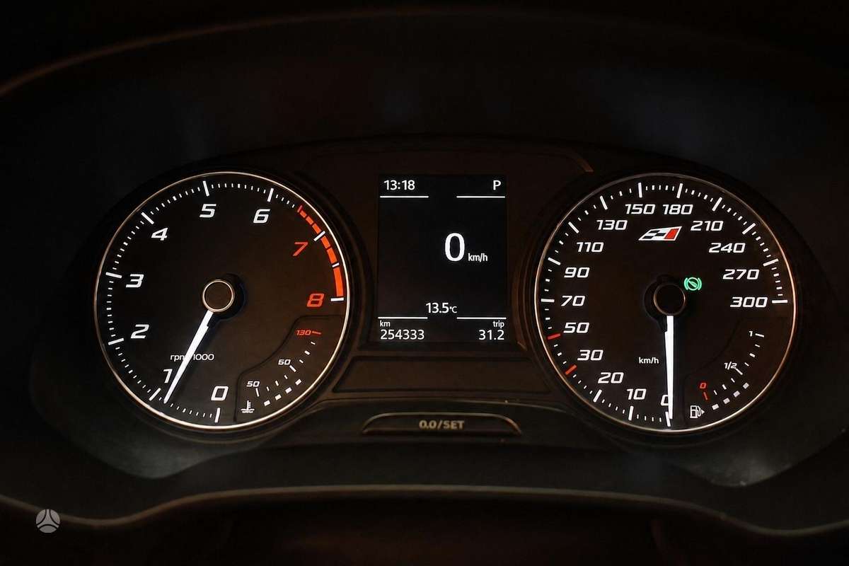 Seat Leon, 2.0 l., Хэтчбек