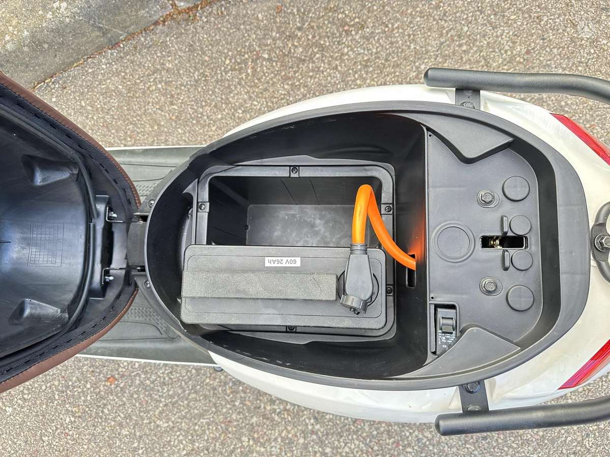 Wayel W2, scooters / mopeds