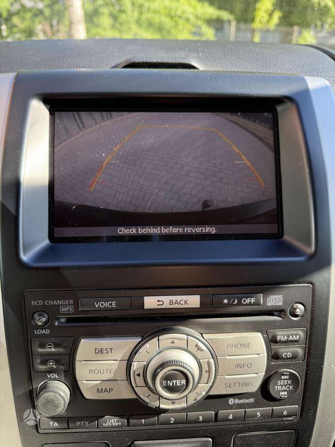 Nissan X-Trail, 2.0 l., off-road / crossover