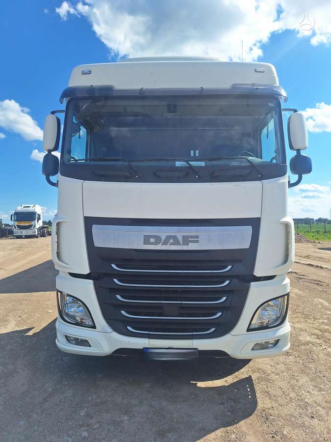 DAF XF 510, double sleeper