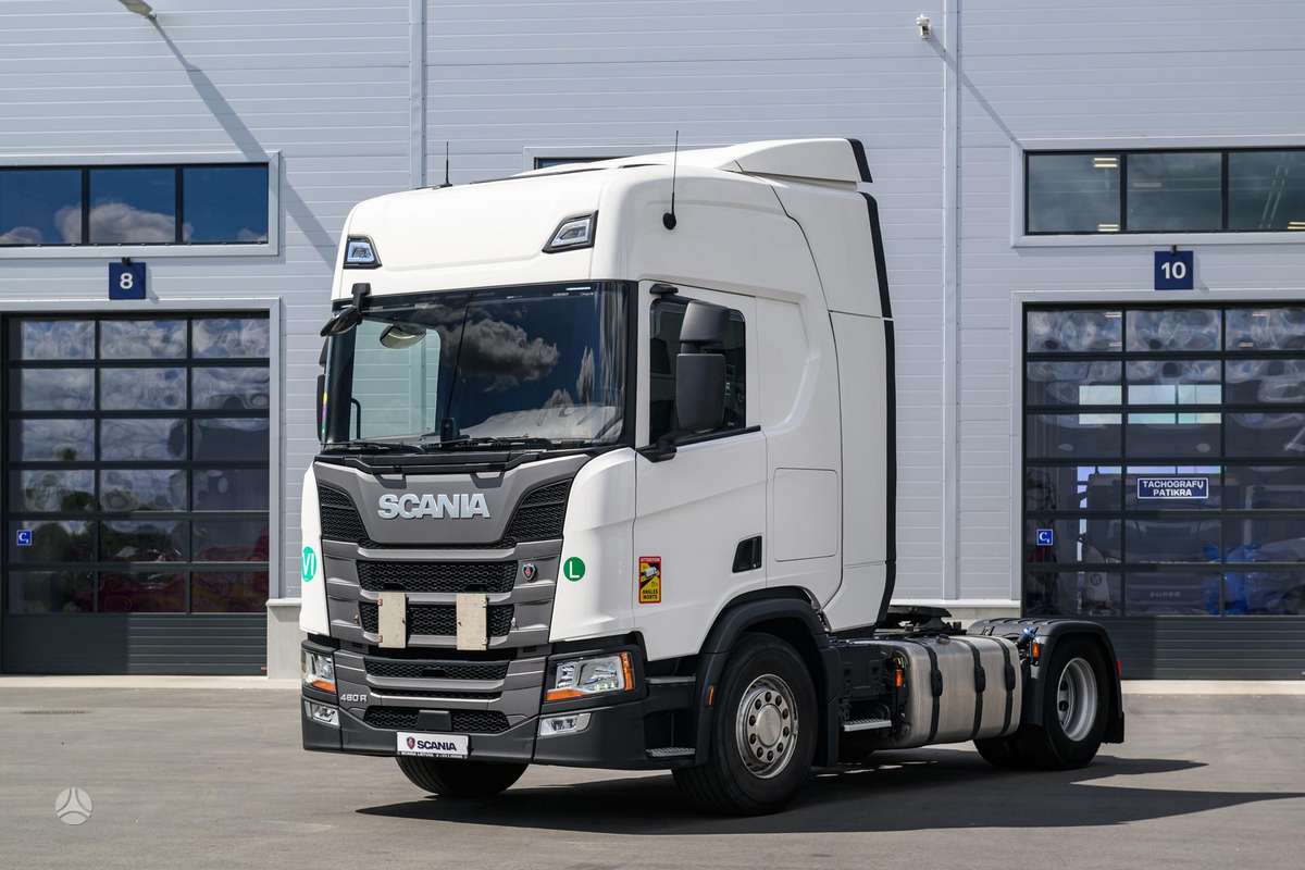 Scania R460, double sleeper