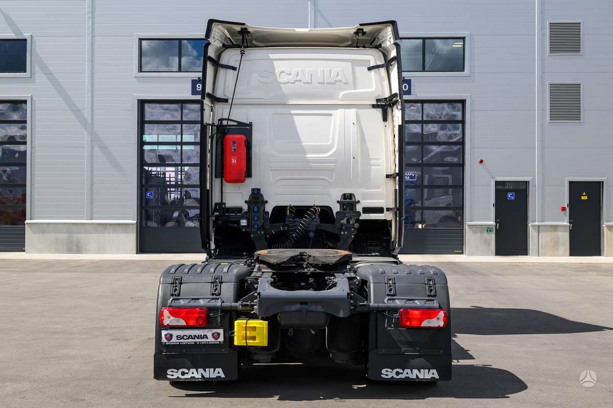 Scania R460, double sleeper