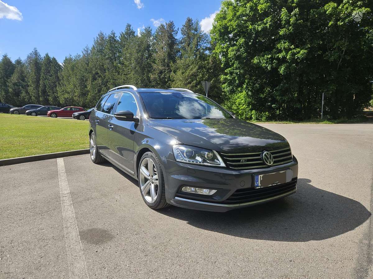 Volkswagen Passat - 2