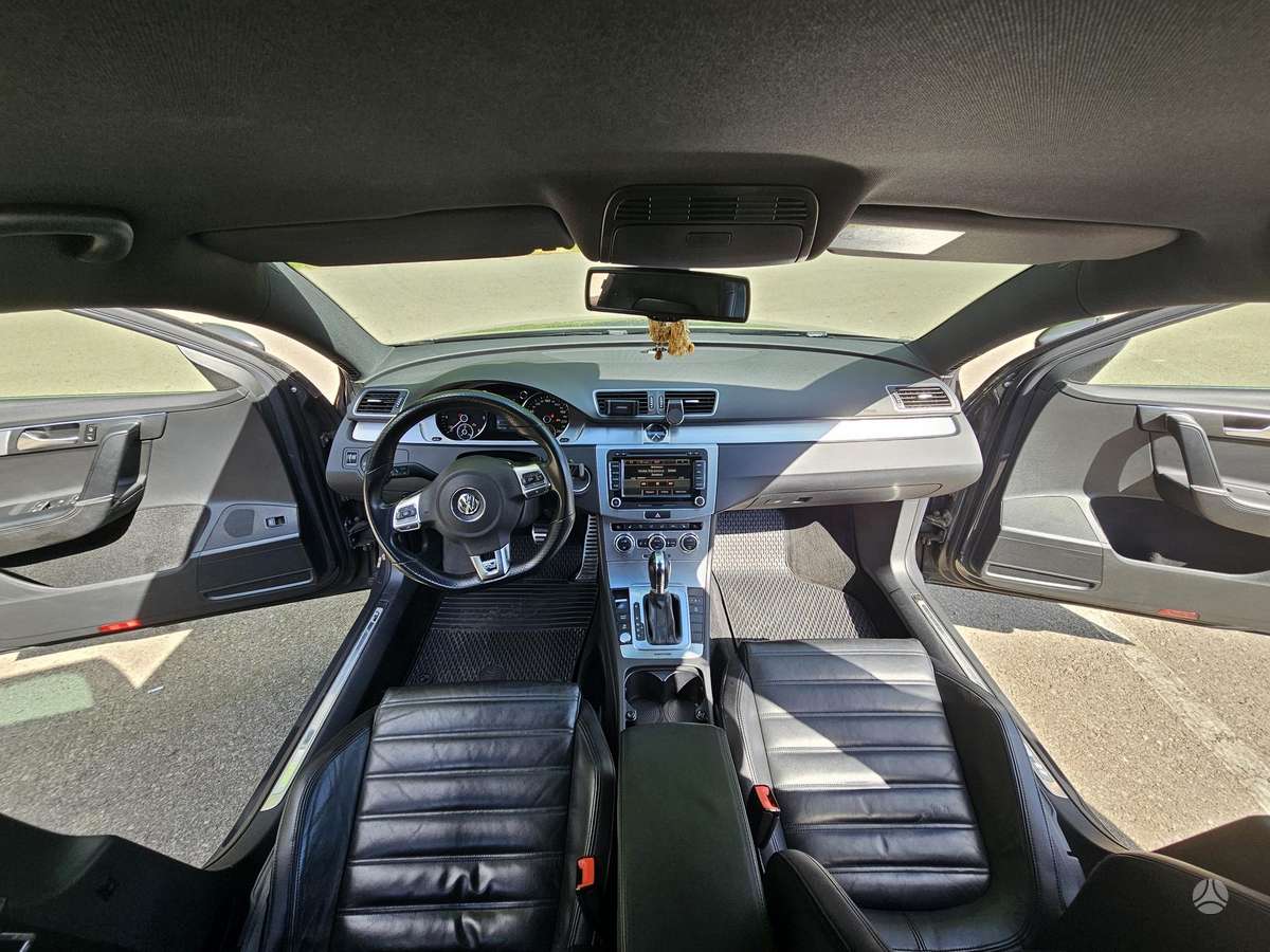 Volkswagen Passat - 5
