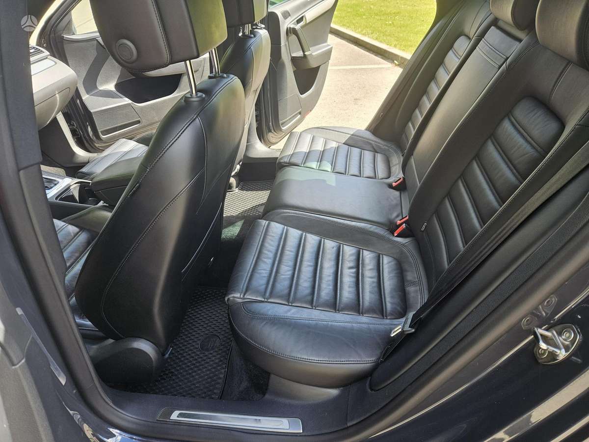 Volkswagen Passat - 9