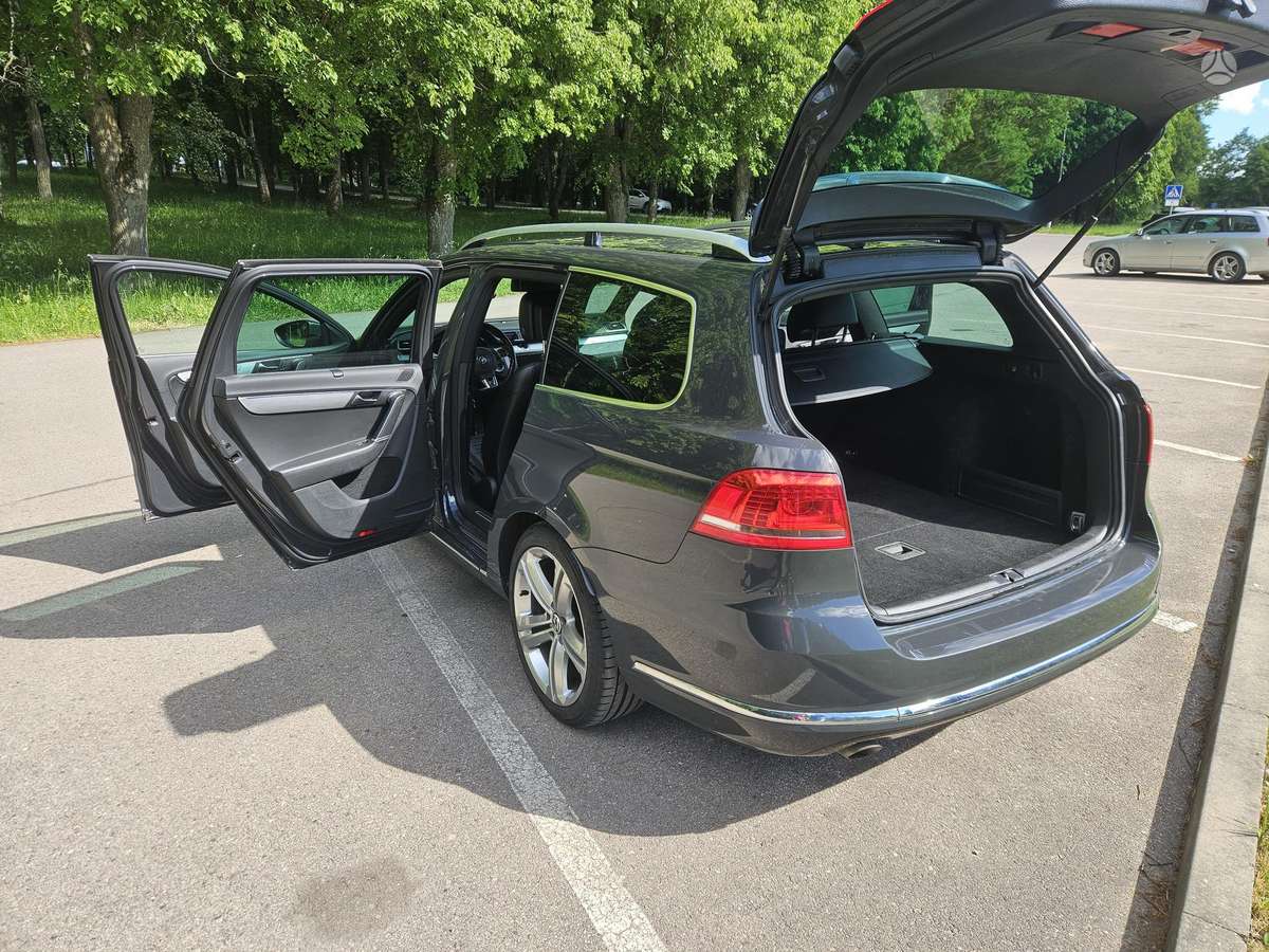 Volkswagen Passat - 12
