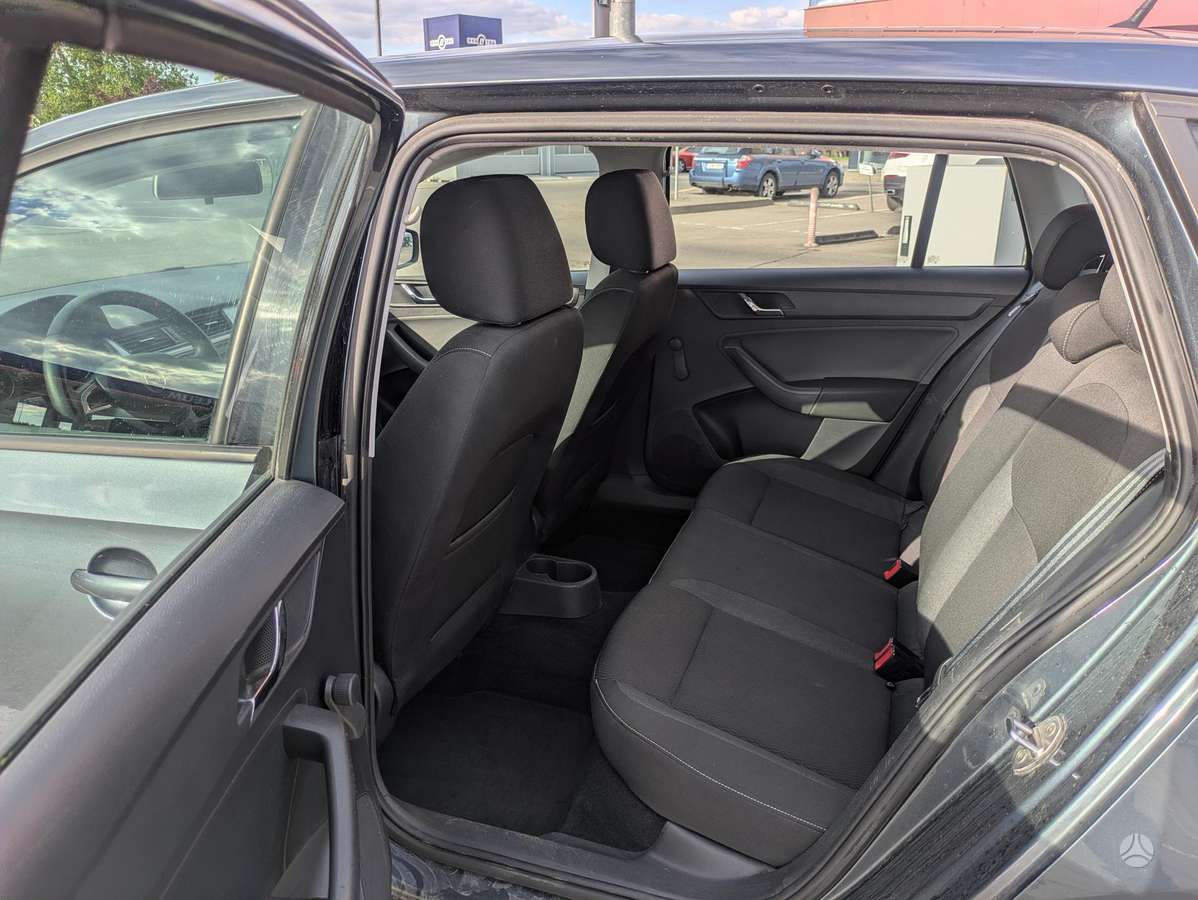 Skoda Rapid, 1.4 l., hatchback