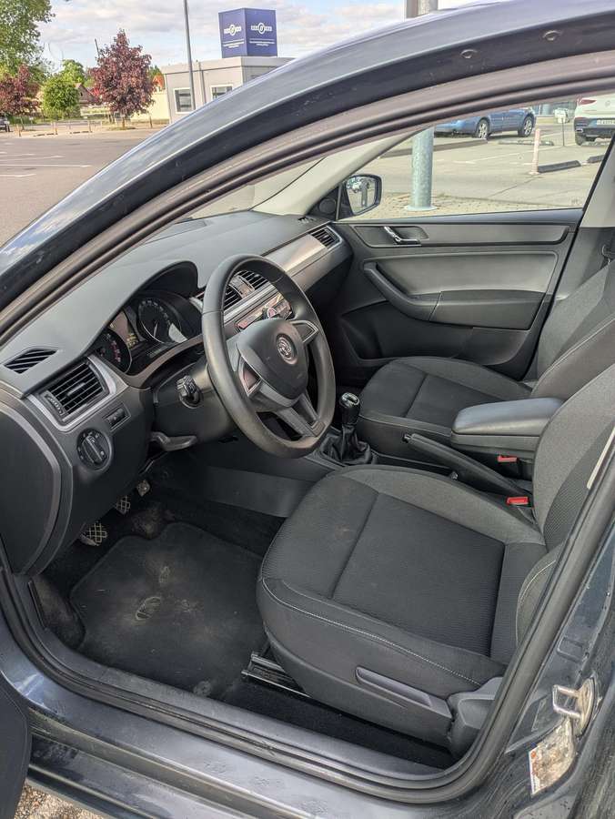 Skoda Rapid, 1.4 l., hatchback