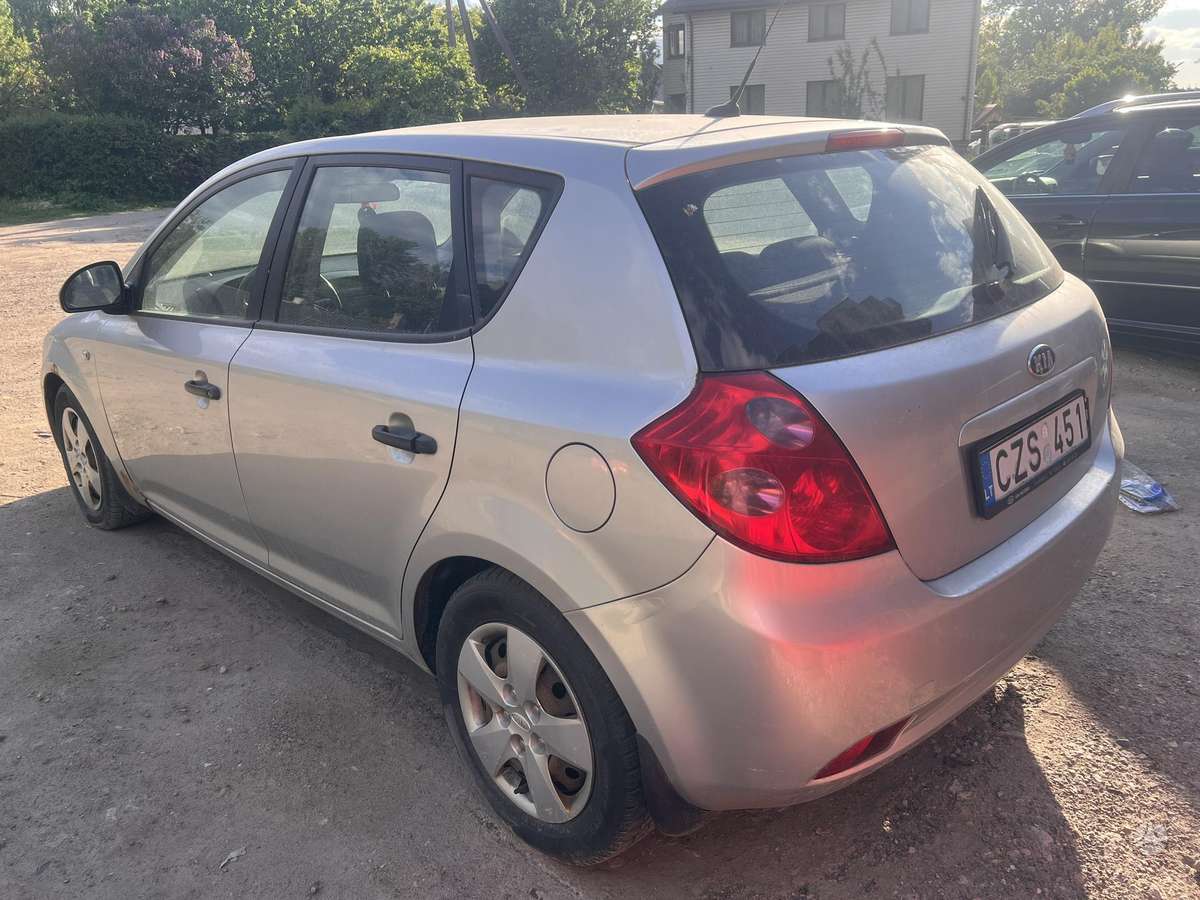 Kia Ceed, 1.6 l., hečbekas