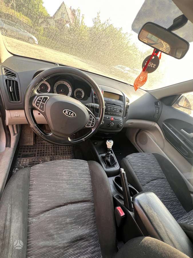 Kia Ceed, 1.6 l., hečbekas