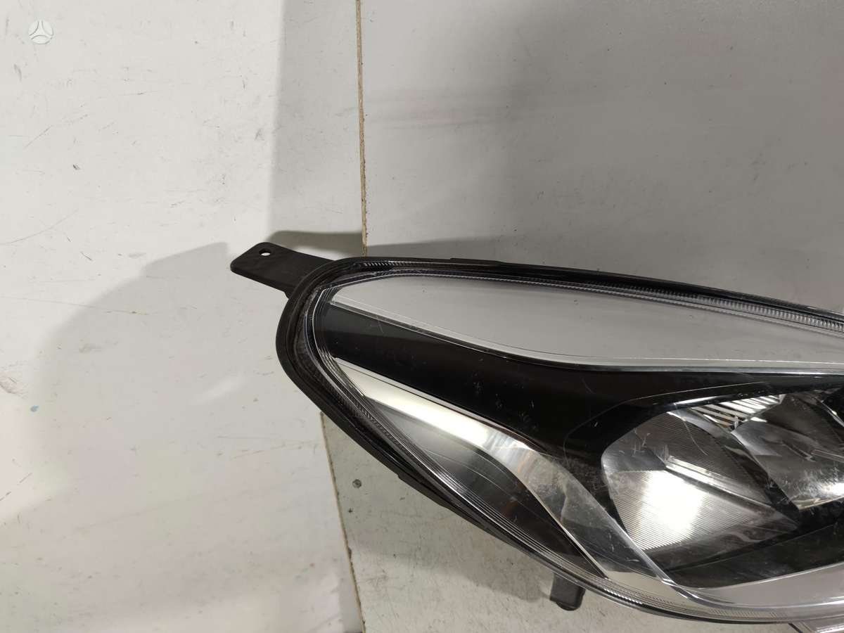 Ford Fiesta bumper reinforcement, lights