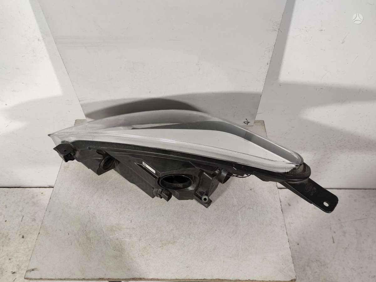 Ford Fiesta bumper reinforcement, lights