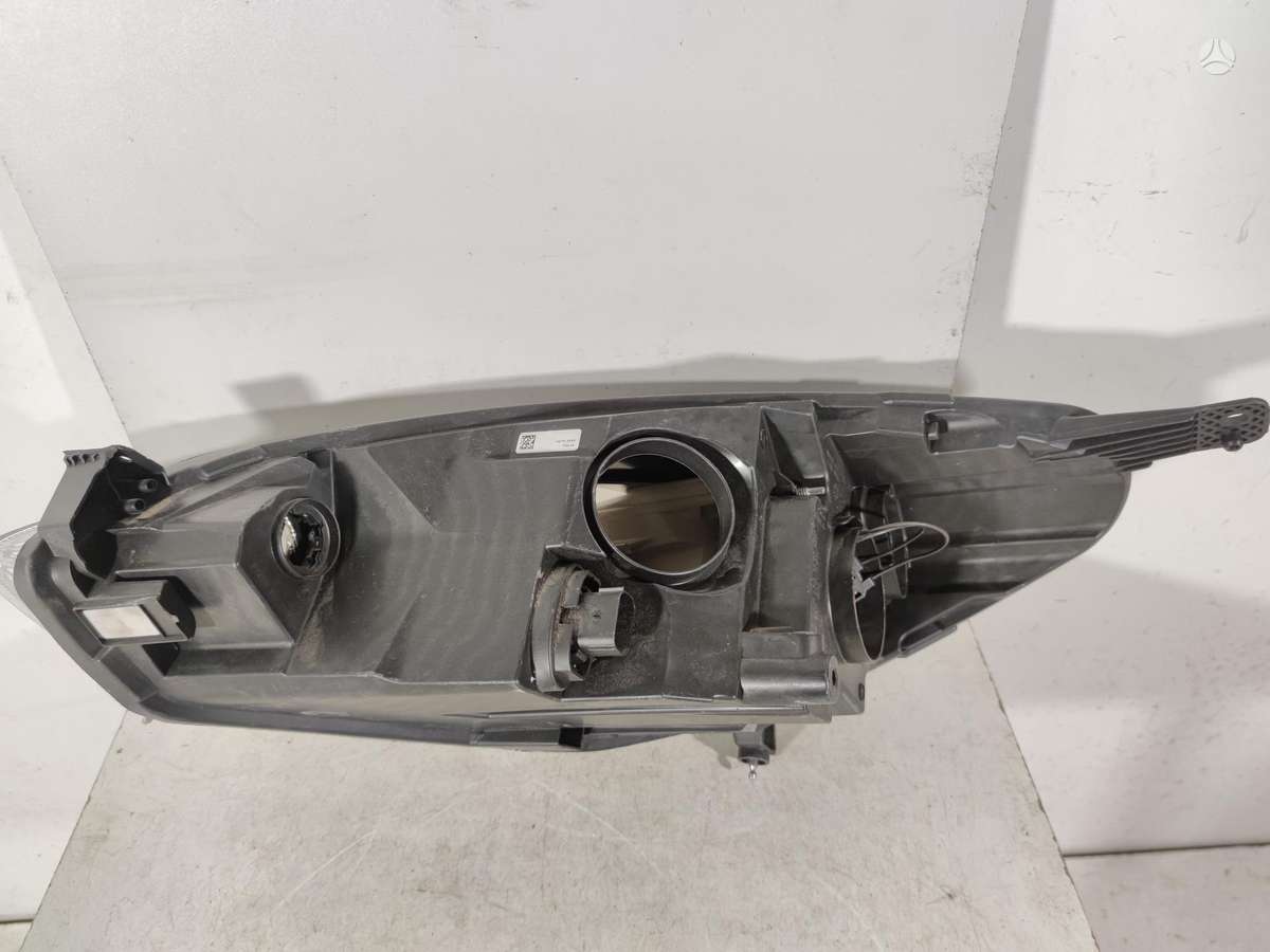 Ford Fiesta bumper reinforcement, lights