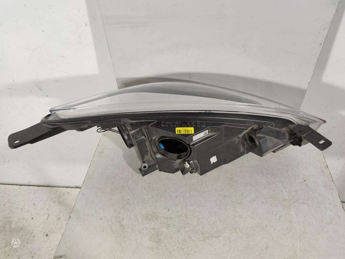Ford Fiesta bumper reinforcement, lights