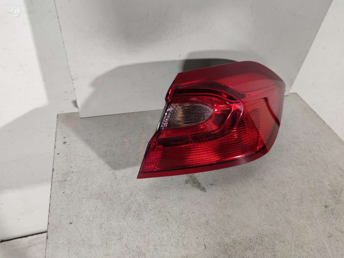 Ford Fiesta bumper reinforcement, lights