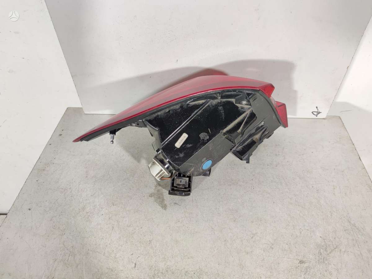 Ford Fiesta bumper reinforcement, lights