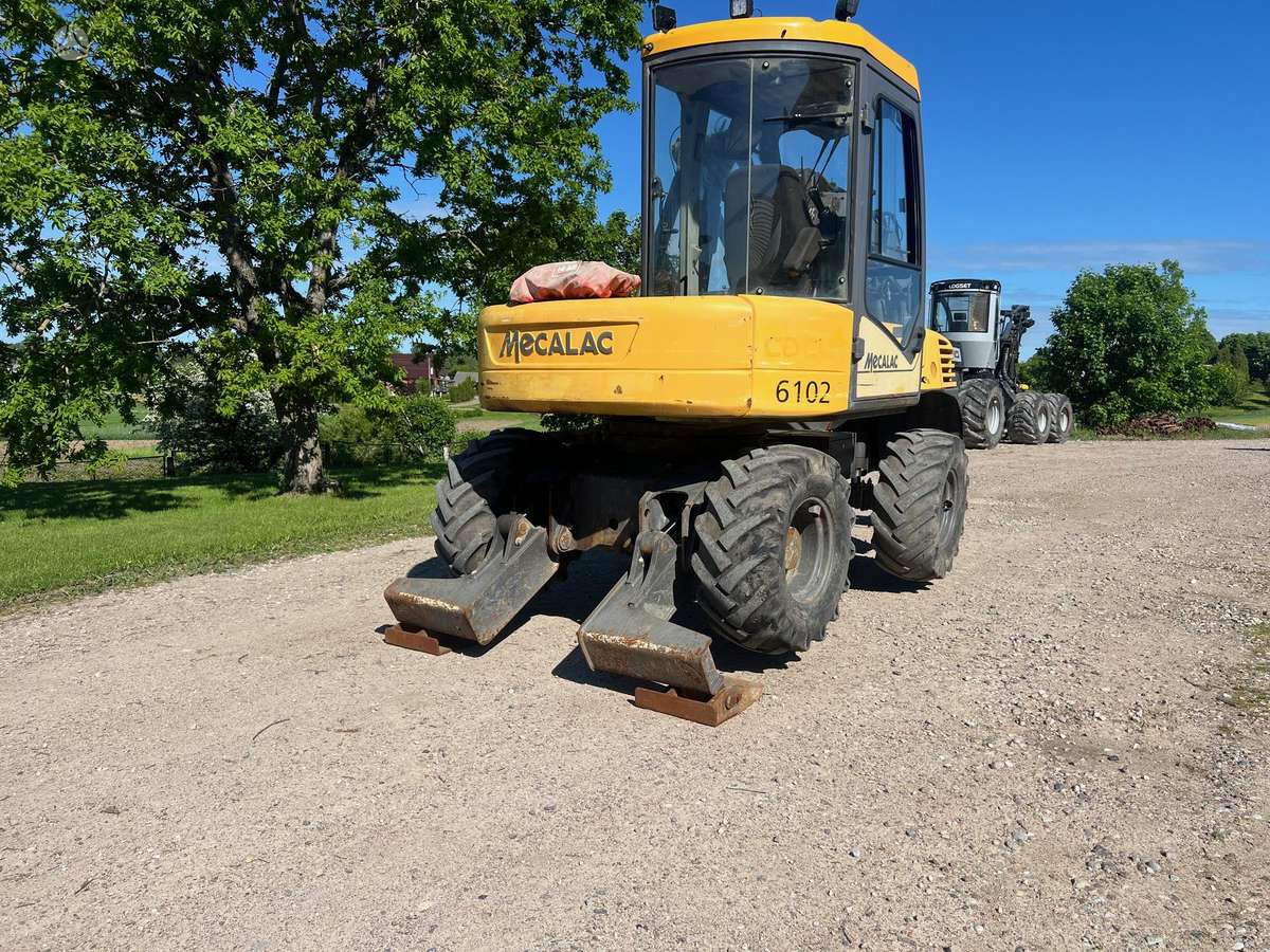 Mecalac 12MTX, excavator