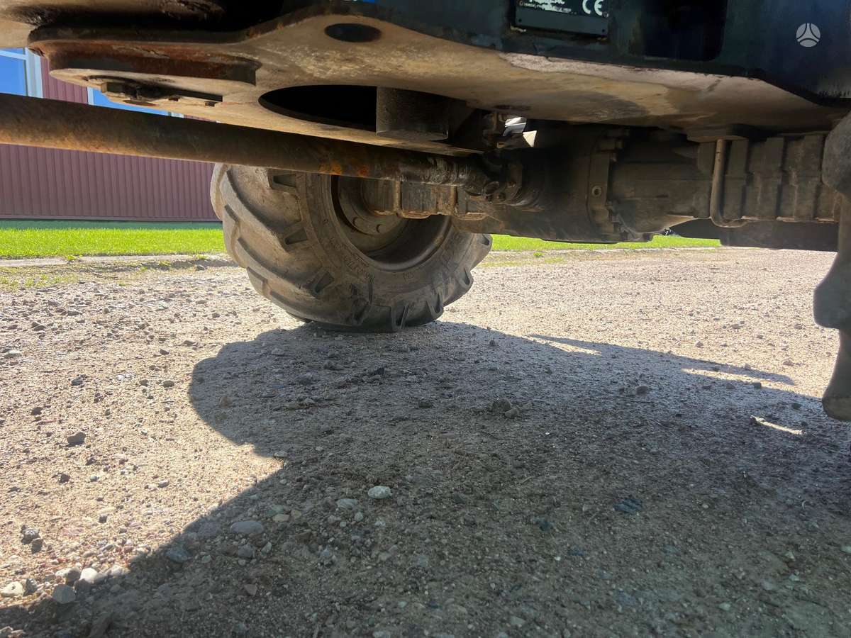 Mecalac 12MTX, ekskavatoriai