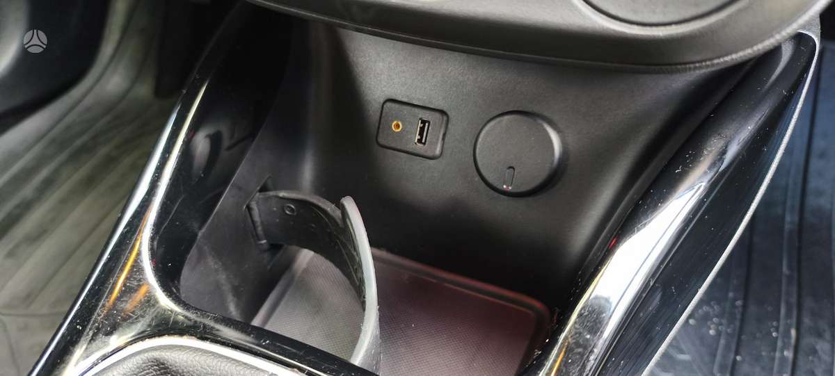Opel Corsa, 1.3 l., Хэтчбек