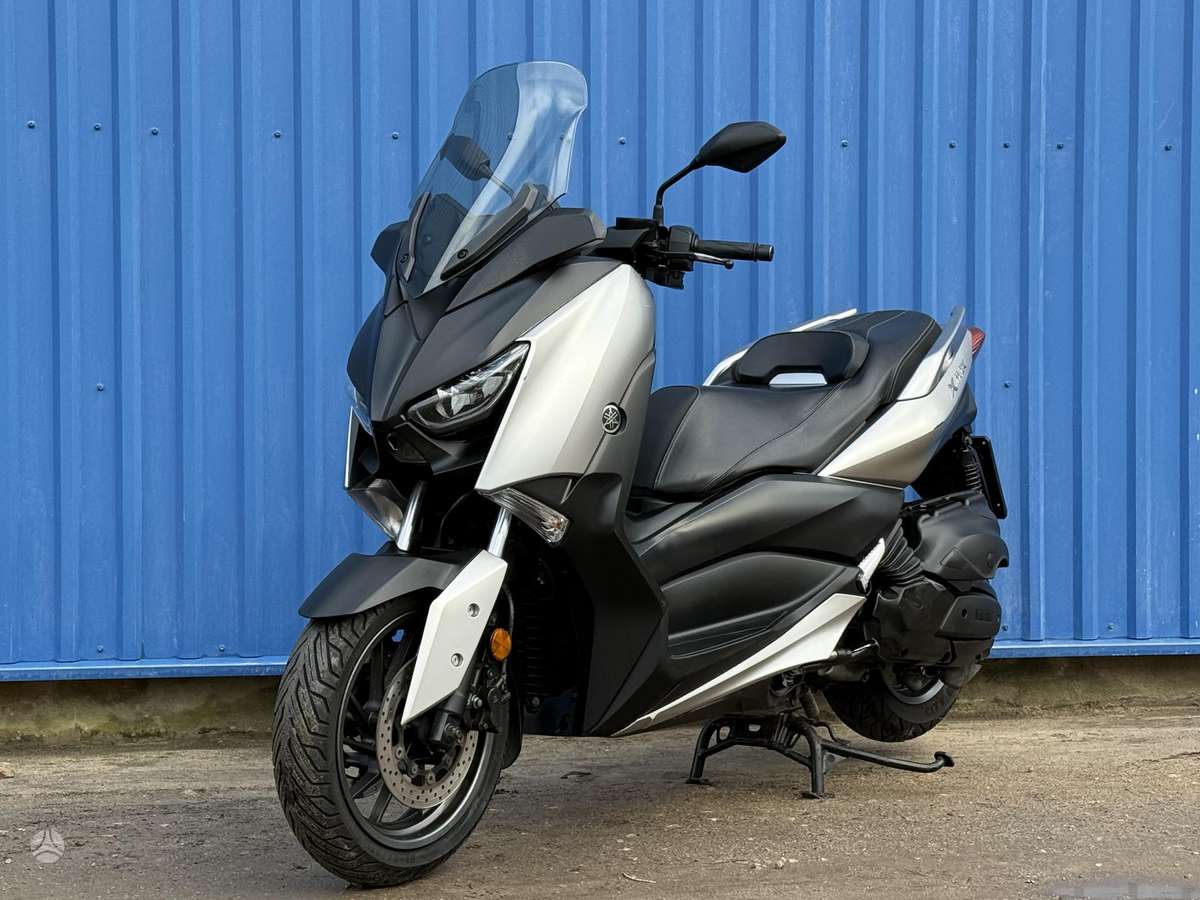 Yamaha X-max 400cc, мотороллеры / мопеды