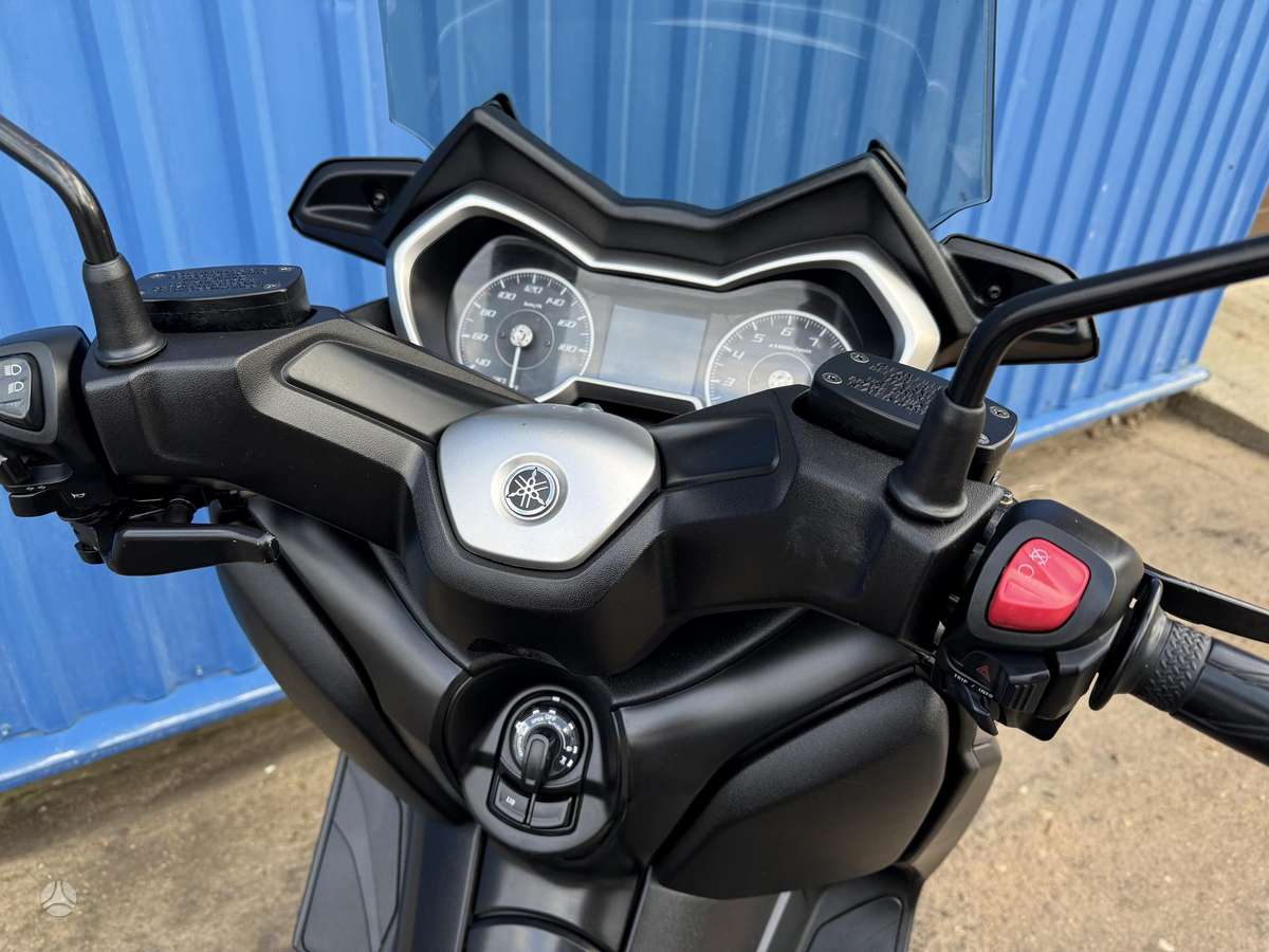 Yamaha X-max 400cc, мотороллеры / мопеды