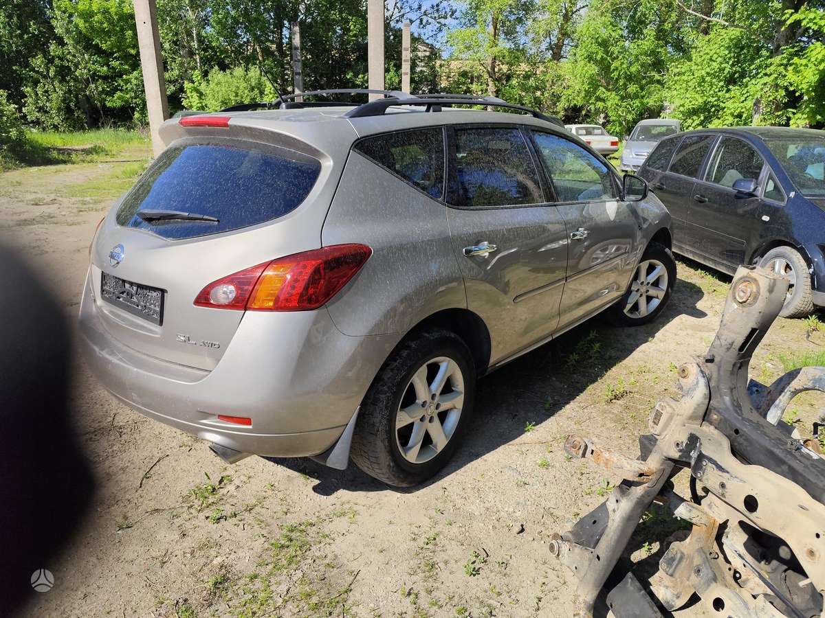 Nissan Murano dalimis