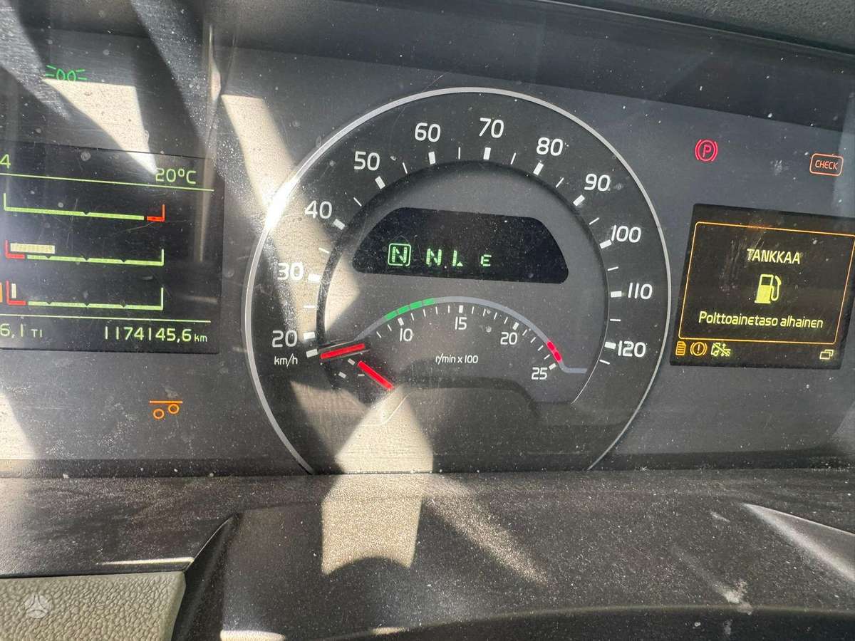 Volvo FH13/500, шасси