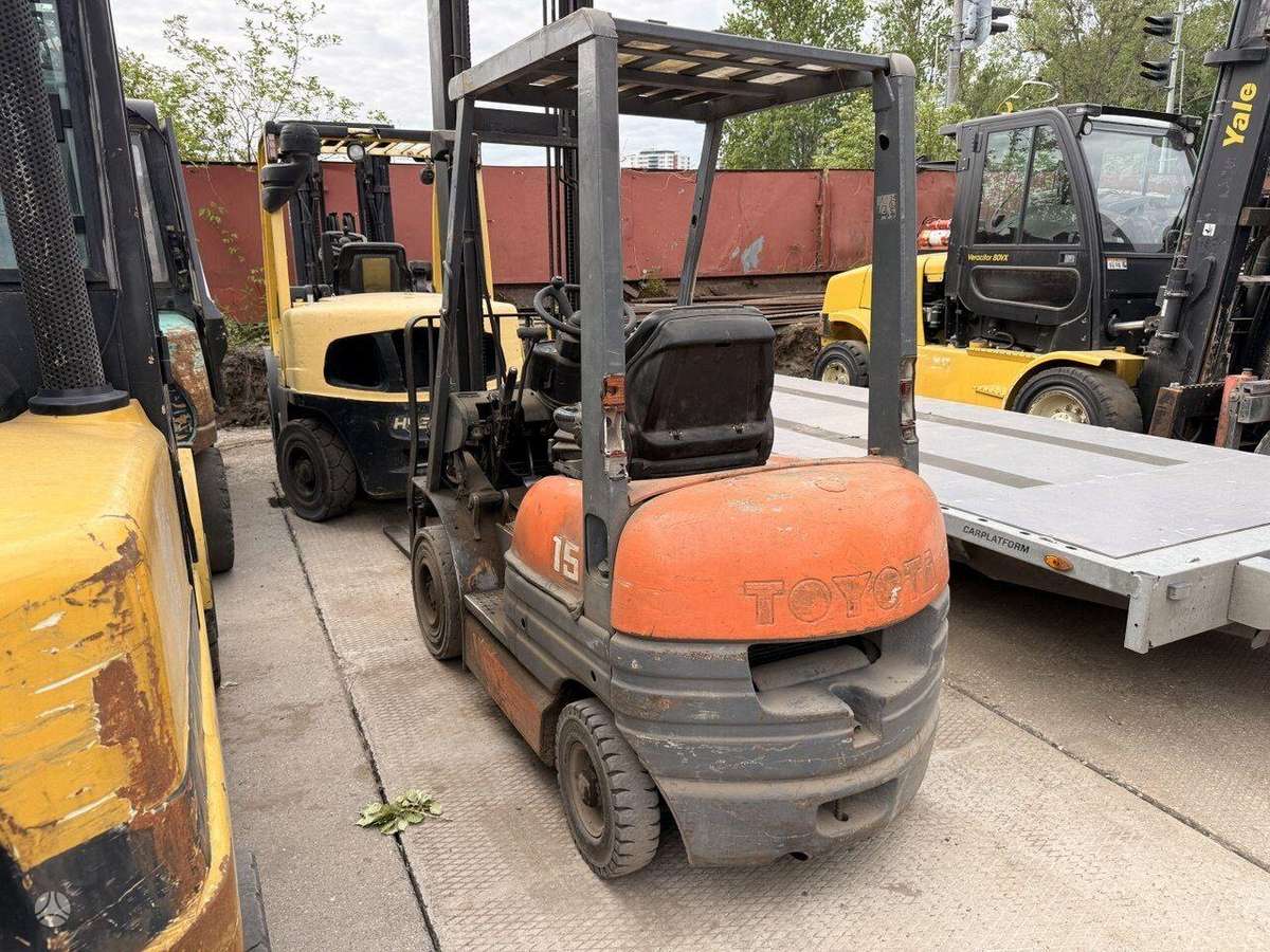 Toyota 02-6FDF15, forklifts