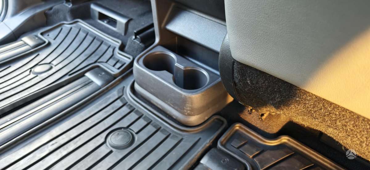 Toyota Sienna, 2.5 l., Минивэн
