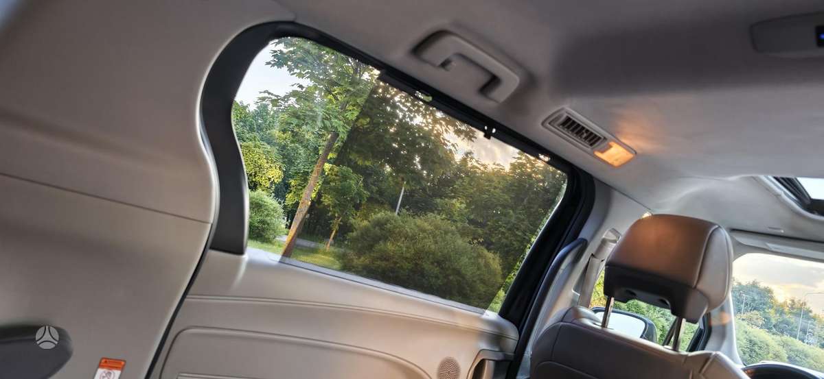 Toyota Sienna, 2.5 l., mpv / minivan