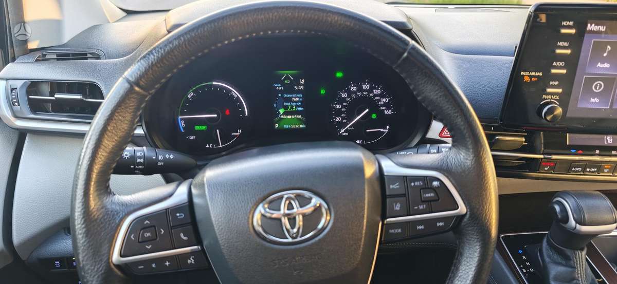 Toyota Sienna, 2.5 l., Минивэн