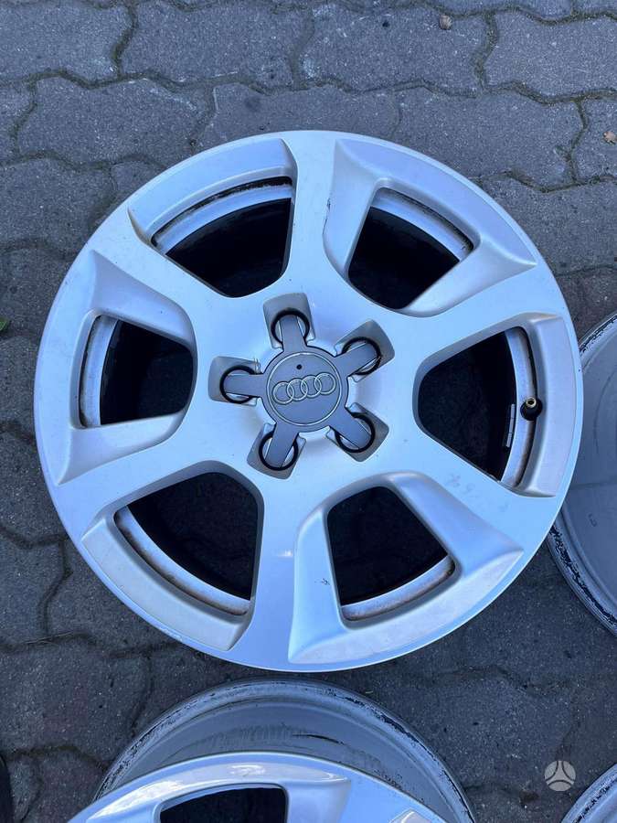 Audi, light alloy, R16