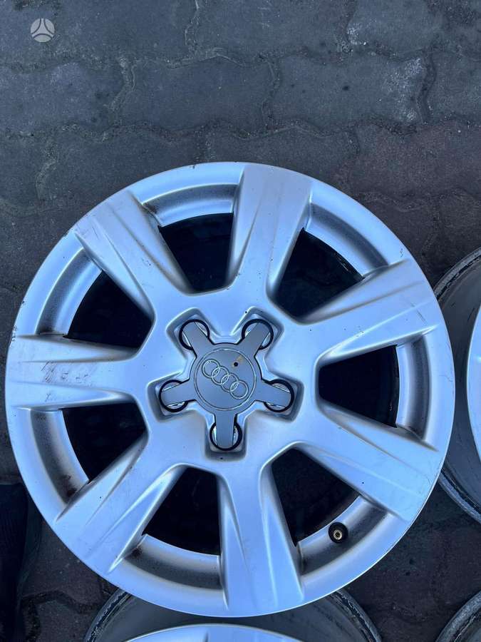 Audi, lengvojo lydinio, R16