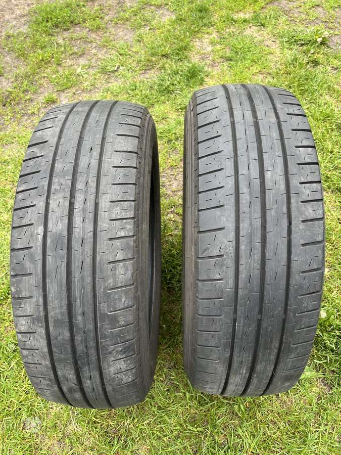 Pirelli Carrier, summer 215/65 R16