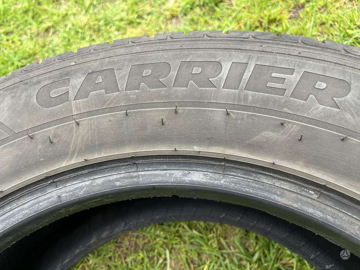 Pirelli Carrier, летние 215/65 R16