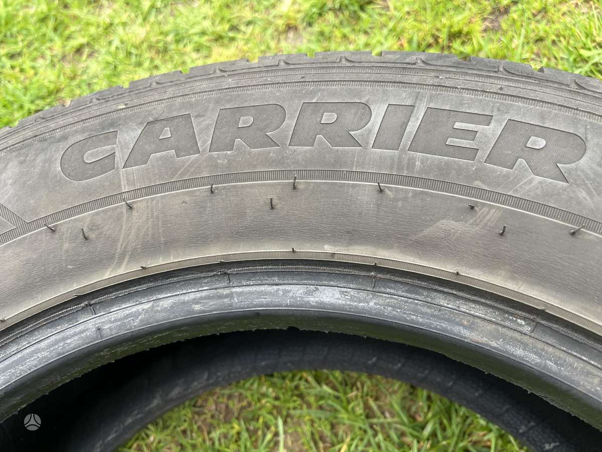 Pirelli Carrier, summer 215/65 R16