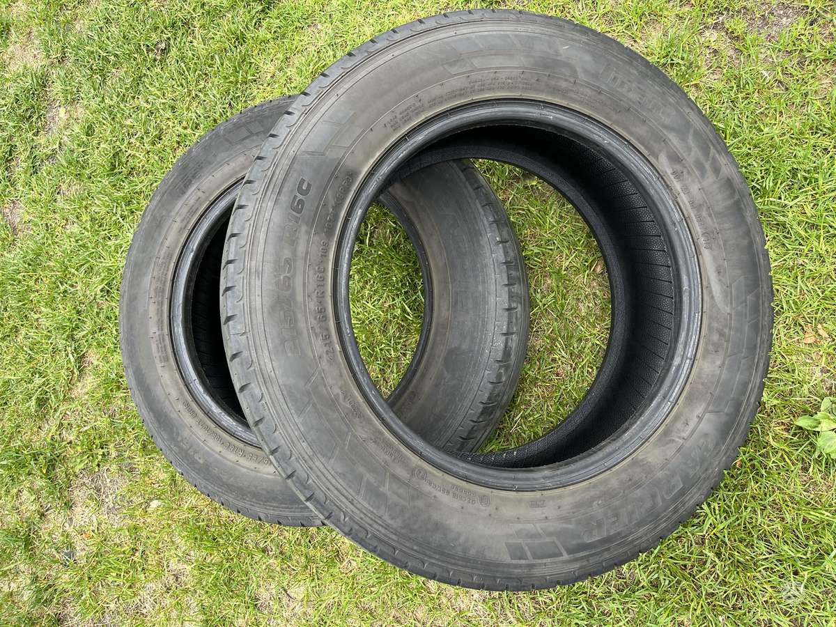 Pirelli Carrier, summer 215/65 R16