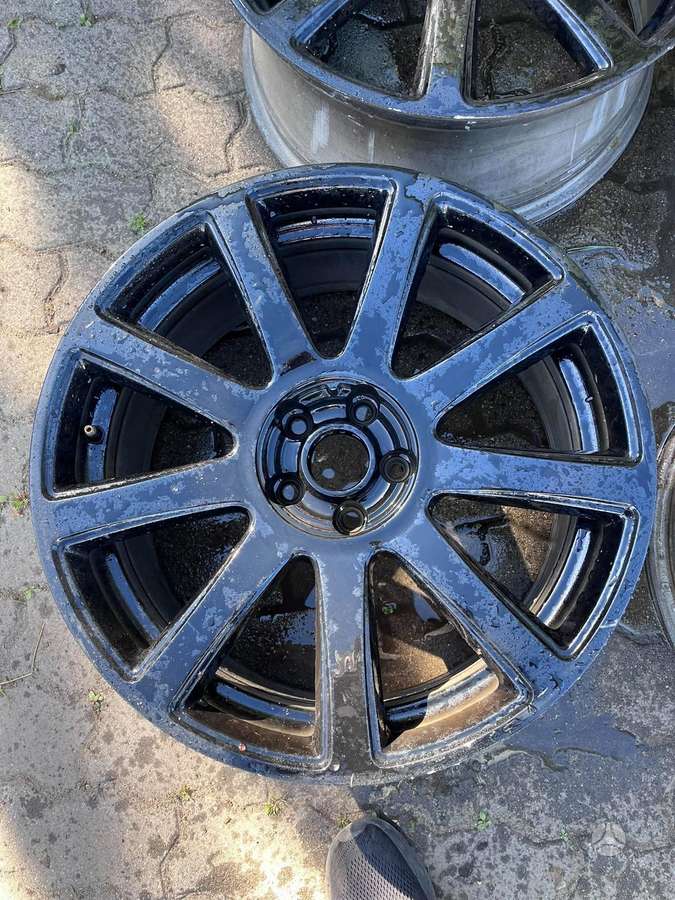 Audi, vieglmetāla, R20