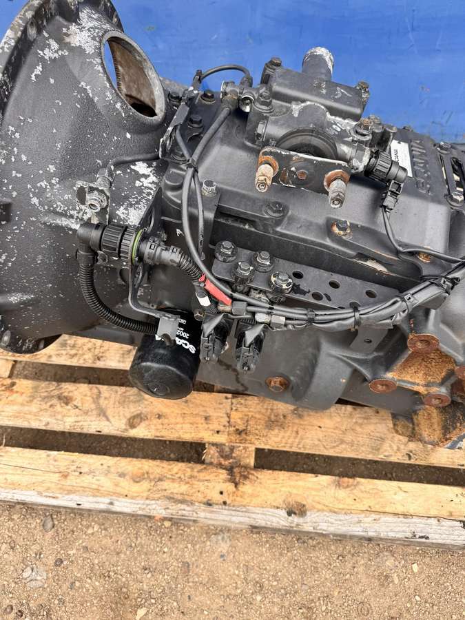Scania P230 , GR801, trucks