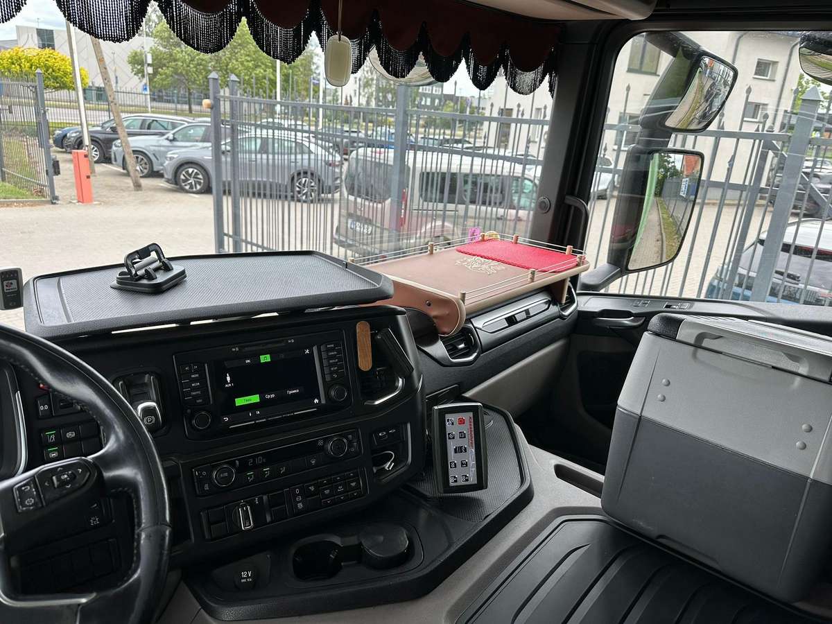 Scania P450, автовозы