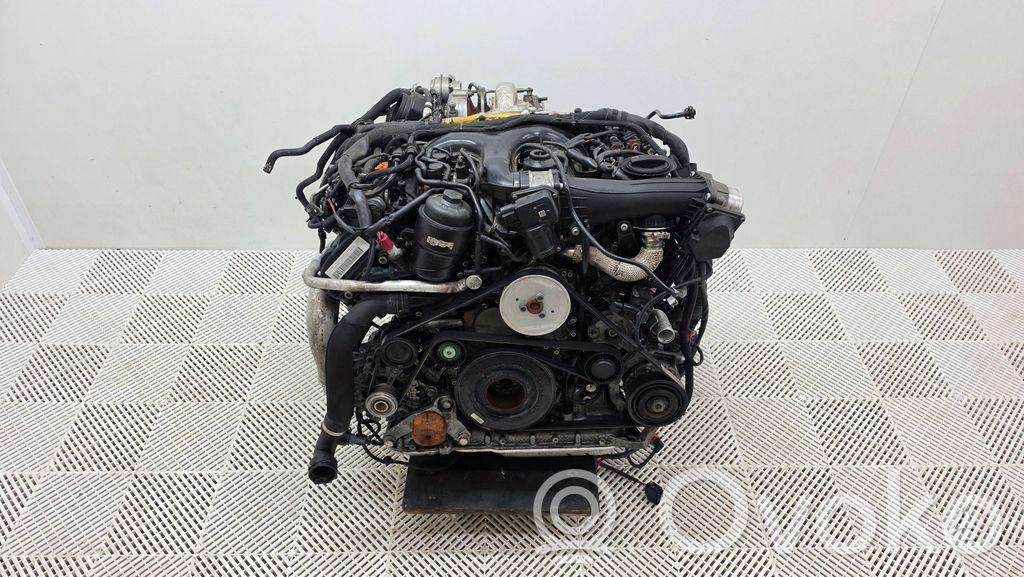 Audi A6 Tvarkingai dirbantis variklis yra video cgq