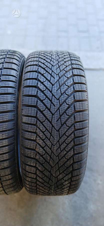 Pirelli, žieminės 225/45 R18