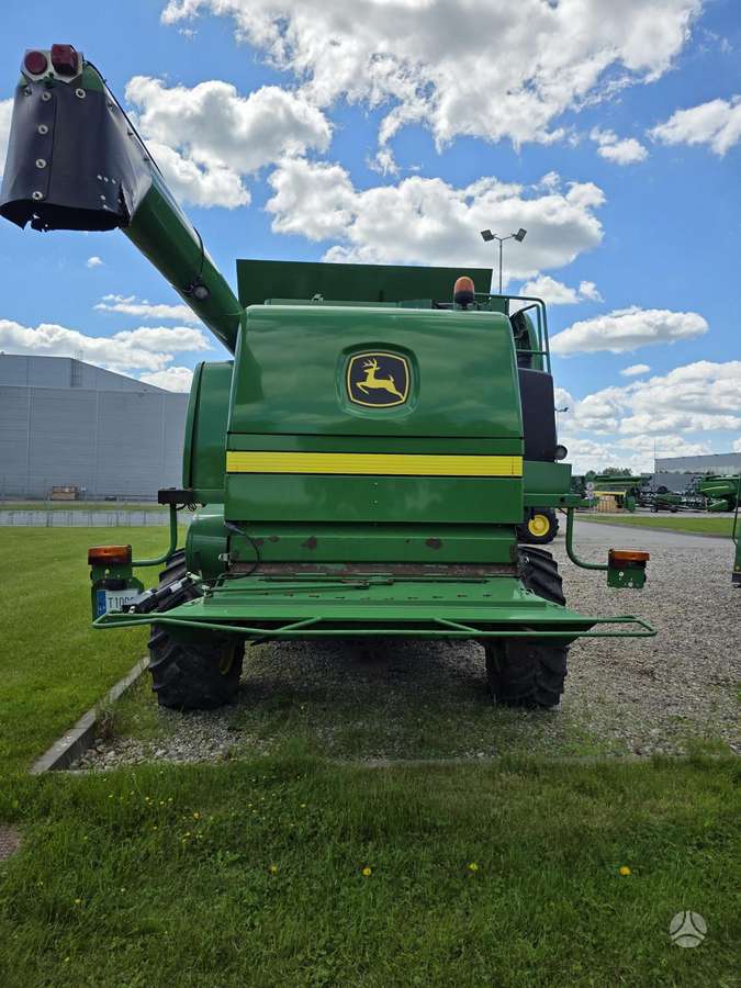 John Deere T670, комбайны