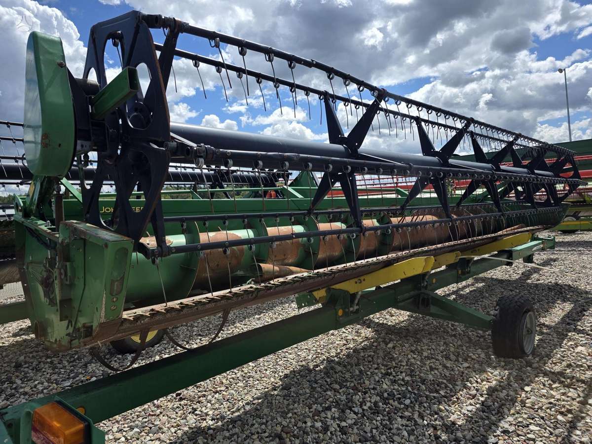 John Deere T670, комбайны